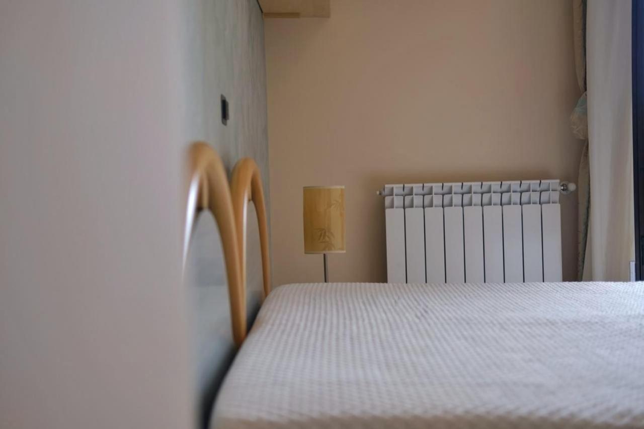 リカータ Casa Felice Bed & Breakfast エクステリア 写真